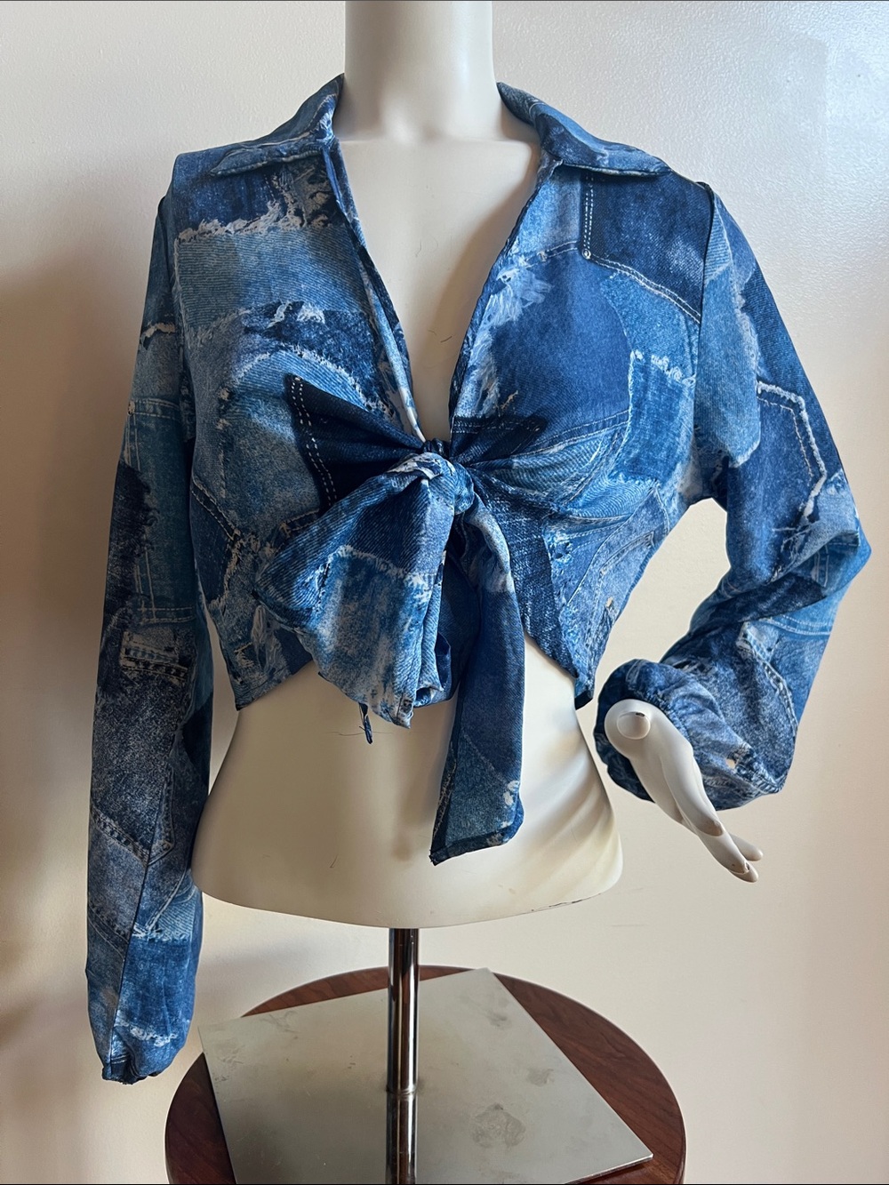 Blue Patchwork Tie-Front Crop Top shrug